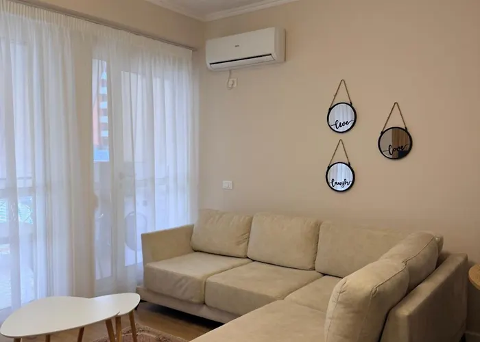 公寓 Prayla Luxury At Poligoni